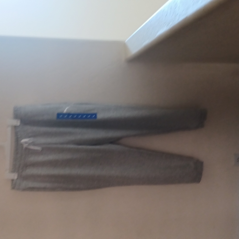 - Woman's puma joggers